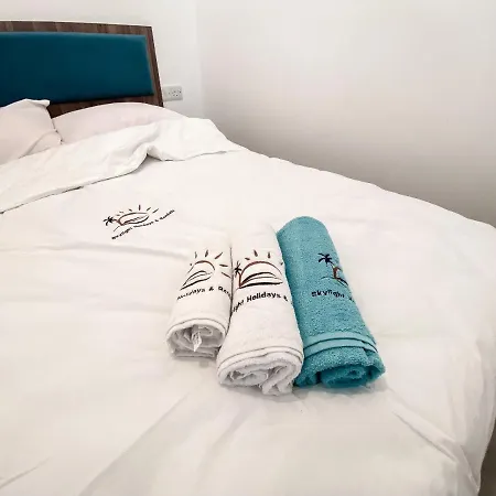 Nice 1 Bed Paradise Beach Front Διαμέρισμα