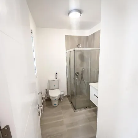 Nice 1 Bed Paradise Beach Front * Vokolidha