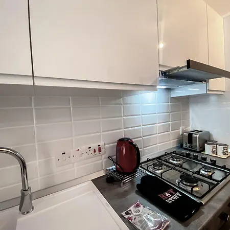 Nice 1 Bed Paradise Beach Front